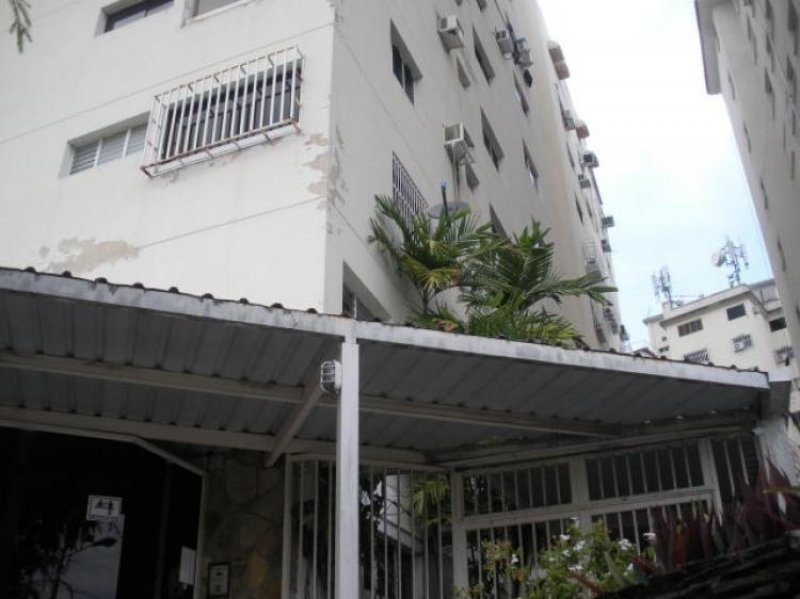 Foto Apartamento en Venta en Valencia, Carabobo - BsF 7.000.000 - APV64078 - BienesOnLine