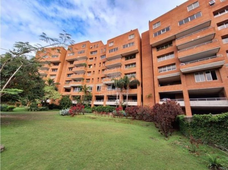 Foto Apartamento en Venta en Santa fe sur, Baruta, Distrito Federal - U$D 290.000 - APV215359 - BienesOnLine