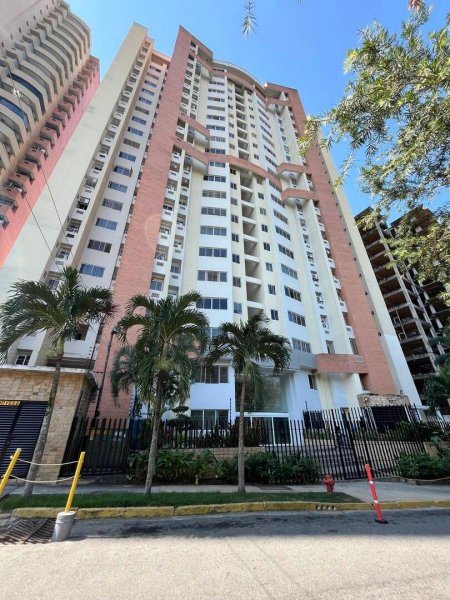 Foto Apartamento en Venta en las chimeneas, Valencia, Carabobo - U$D 42.000 - APV228164 - BienesOnLine