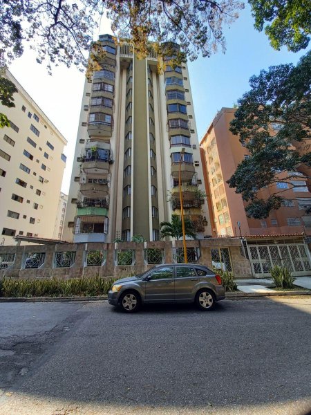 Foto Apartamento en Venta en LA TRIGALEÑA, Valencia, Carabobo - U$D 23.000 - APV220696 - BienesOnLine