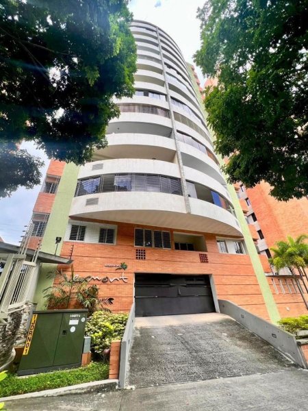 Foto Apartamento en Venta en La Trigaleña, Valencia, Carabobo - U$D 98.000 - APV213846 - BienesOnLine