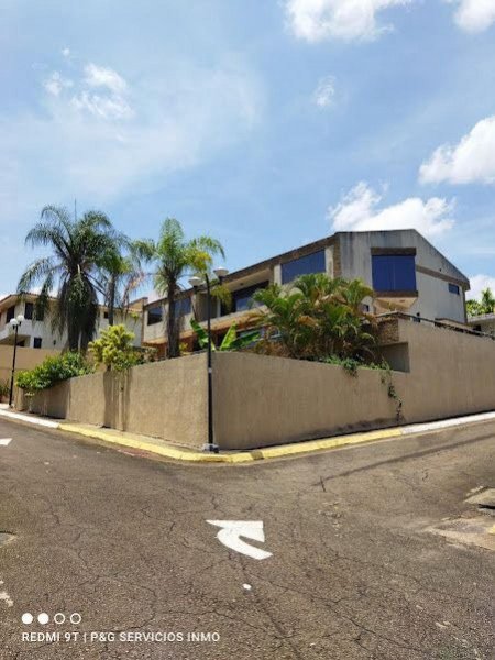 VENTA CASA QUINTA, CONJ RES. GURIMAGUA, URB. VILLA ANTILLANA, PUERTO ORDAZ