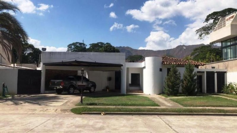 Foto Casa en Venta en San Diego, San Diego, Carabobo - U$D 280.000 - CAV170657 - BienesOnLine