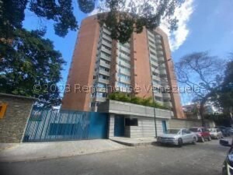 Venta de apartamento en El Rosal 24-9173