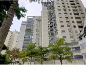 Venta de Apartamento en Lomas de Prados del Este