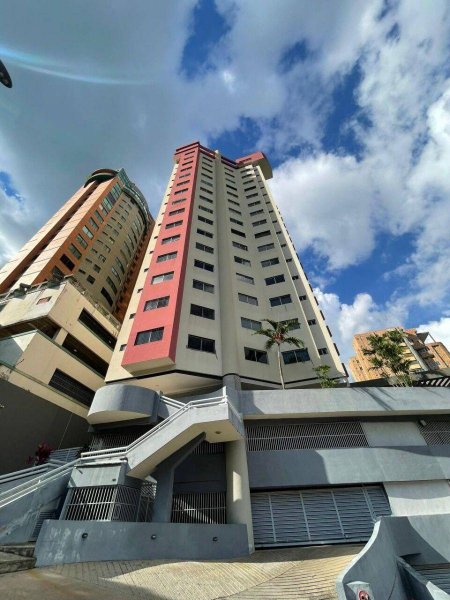 Foto Apartamento en Venta en Valencia, Valencia, Carabobo - U$D 39.500 - APV237377 - BienesOnLine