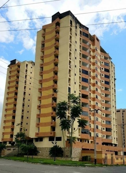 Foto Apartamento en Venta en Mañongo, Naguanagua, Carabobo - U$D 23.000 - APV142904 - BienesOnLine