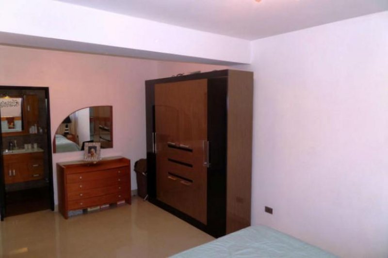 Foto Apartamento en Venta en Maracay, Aragua - BsF 5.350.000 - APV53133 - BienesOnLine