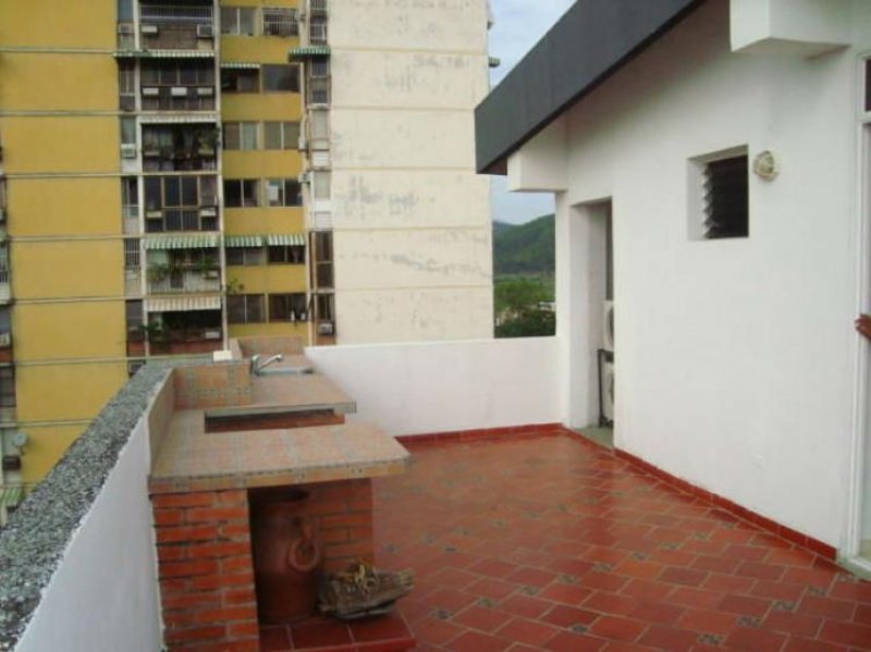 Foto Apartamento en Venta en Maracay, Aragua - BsF 7.500.000 - APV53134 - BienesOnLine