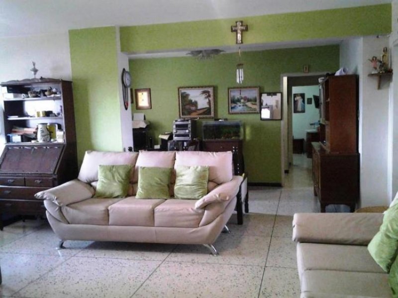 Foto Apartamento en Venta en Valencia, Carabobo - BsF 1.800.000 - APV51551 - BienesOnLine