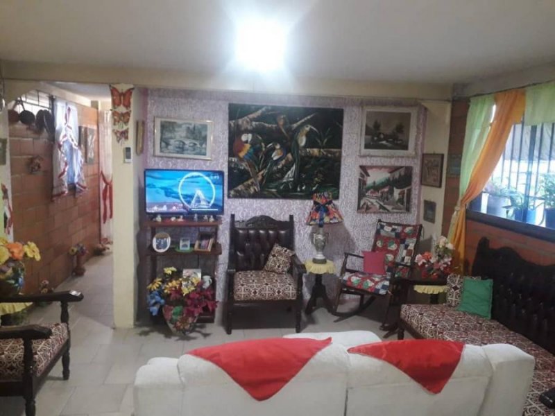 Apartamento en Venta en Ciudad Miranda Charallave, Miranda