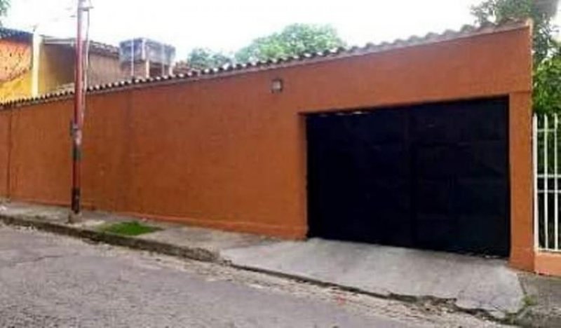 Foto Casa en Venta en Maracay, Aragua - BsF 70.000.000 - CAV69798 - BienesOnLine