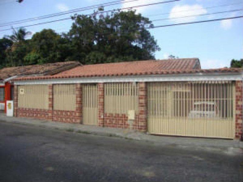 Foto Casa en Venta en Barquisimeto, Lara - BsF 42.000.000 - CAV78800 - BienesOnLine