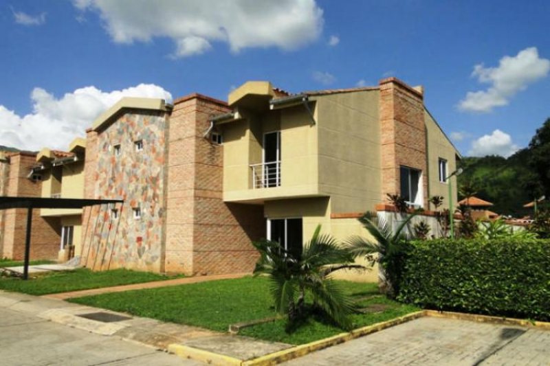 Foto Casa en Venta en Valencia, Carabobo - BsF 39.500.000 - CAV61595 - BienesOnLine