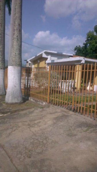 Foto Casa en Venta en La Candelaria, El Limón, Aragua - BsF 110.000.000 - CAV93674 - BienesOnLine