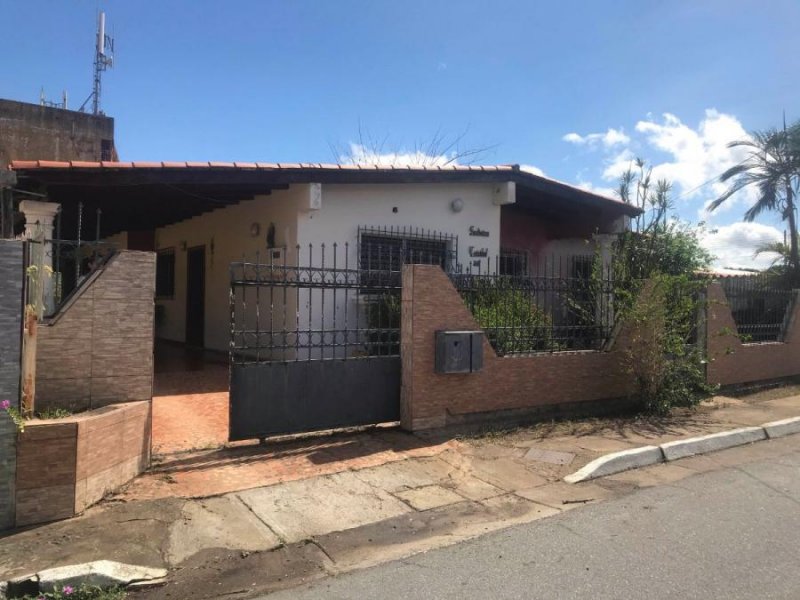 Foto Casa en Venta en Ciudad Bolívar, Ciudad Bolívar, Bolívar - U$D 25.000 - CAV136917 - BienesOnLine