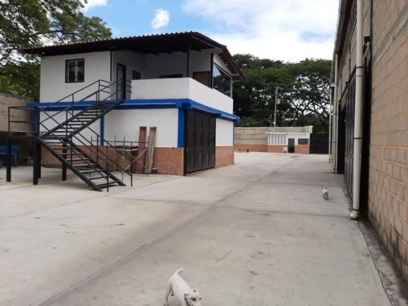 Foto Galpon en Venta en La Consolación, San Joaquin, Carabobo - U$D 240.000 - GAV141561 - BienesOnLine