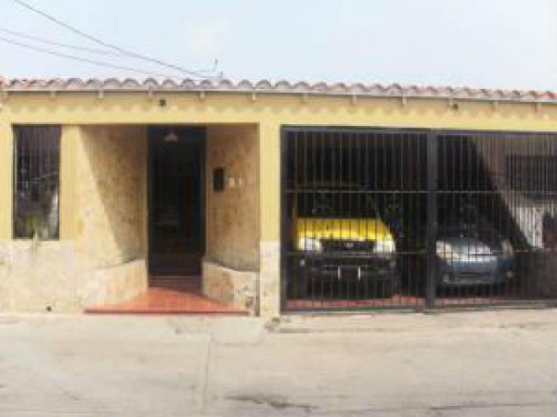 Foto Casa en Venta en Cabudare, Lara - BsF 39.500.000 - CAV78403 - BienesOnLine