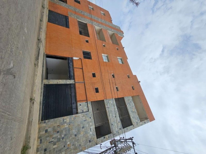 Hotel en Venta en  Tucacas, Falcón