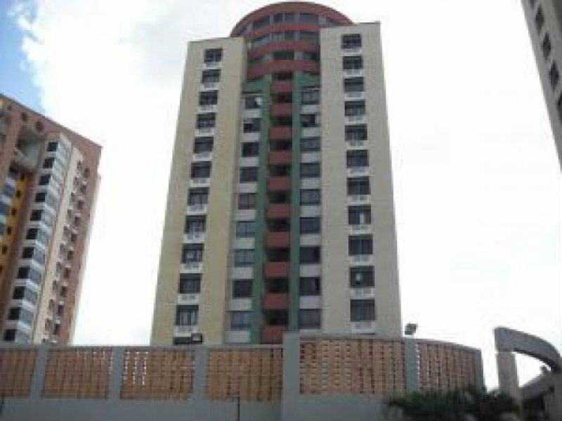 Foto Apartamento en Venta en Barquisimeto, Lara - BsF 80.000.000 - APV80107 - BienesOnLine