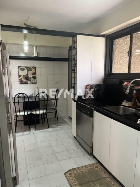 Foto Apartamento en Venta en Urb. Miranda, Urb. Miranda, Miranda - U$D 140.000 - APV182741 - BienesOnLine