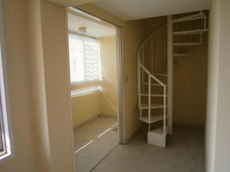 Foto Apartamento en Venta en Maracay, Aragua - BsF 10.000.000 - APV53135 - BienesOnLine