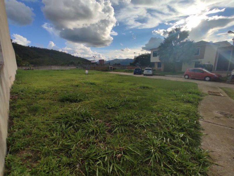 Foto Terreno en Venta en Valencia, Lomas del Country, Carabobo - U$D 100.000 - TEV152864 - BienesOnLine