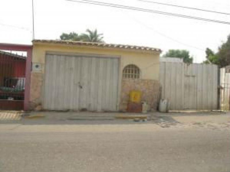 Foto Terreno en Venta en Cabudare, Lara - BsF 18.000.000 - TEV76983 - BienesOnLine