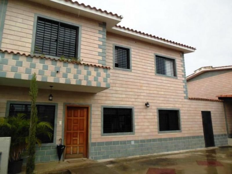 Foto Casa en Venta en Valencia, Carabobo - BsF 13.400.000 - CAV55716 - BienesOnLine