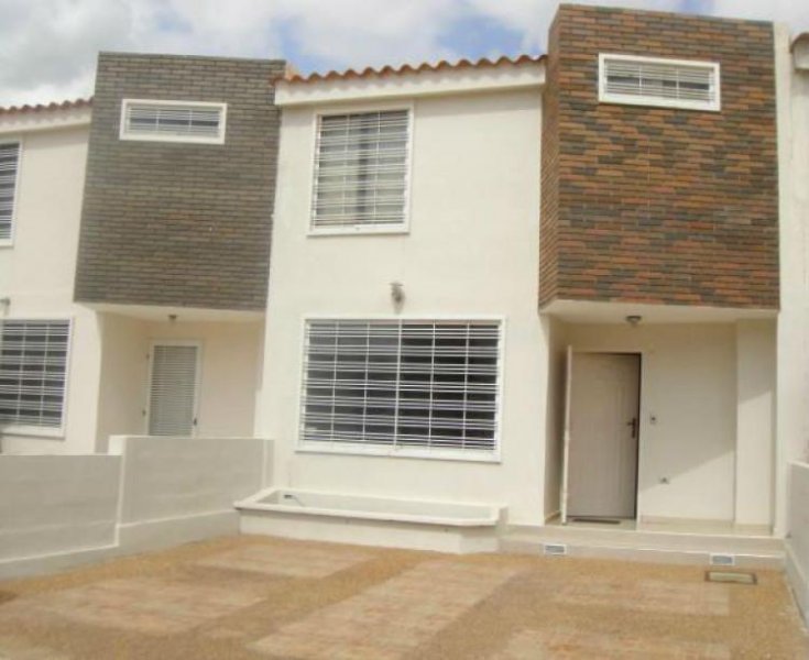 Foto Casa en Venta en Cabudare, Lara - BsF 42.500.000 - CAV78626 - BienesOnLine