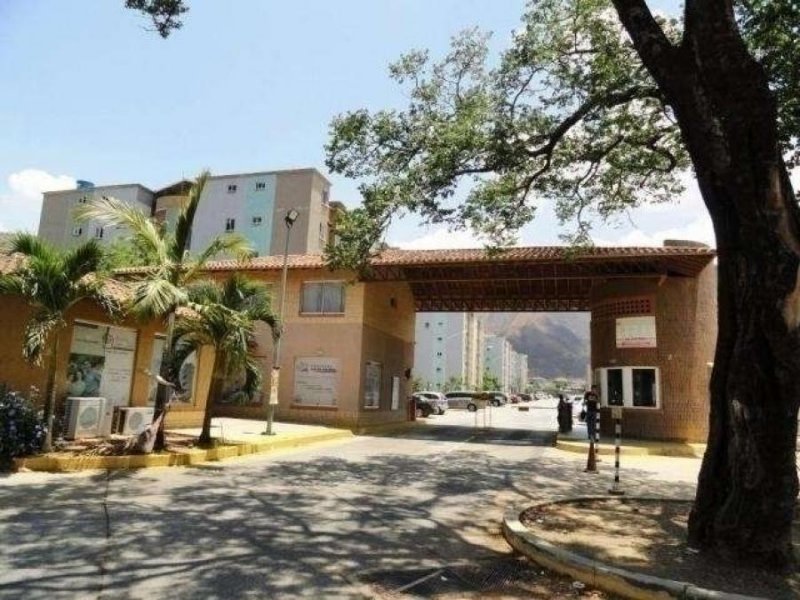 Foto Apartamento en Venta en La Esmeralda, San Diego, Carabobo - U$D 19.000 - APV142023 - BienesOnLine