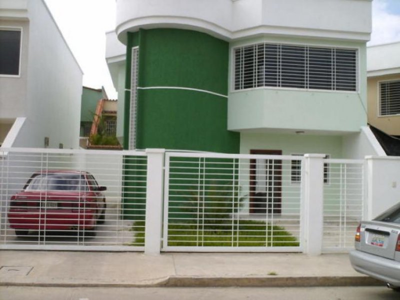 Foto Casa en Venta en La Morita I, Maracay, Aragua - BsF 1.800.000 - CAV33218 - BienesOnLine