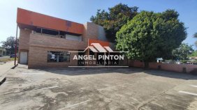 Local en Venta en Calle 72 entre Av 17 y 18, Maracaibo, Zulia